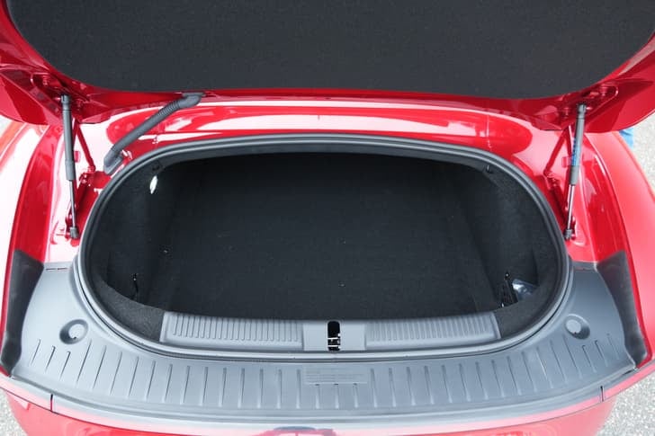 New MG Motors Cyberster interior DICKY INSIDE VIEW