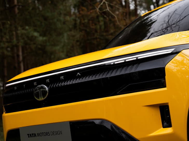 New Tata Sierra exterior BACK WINDSHIELD VIEW