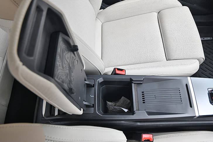 New Tata Sierra interior GEAR  KNOB VIEW