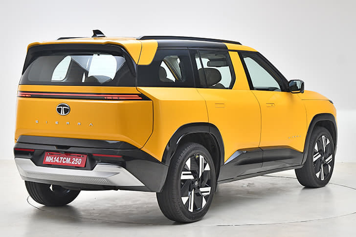 New Tata Sierra exterior RIGHT FRONT CORNER VIEW