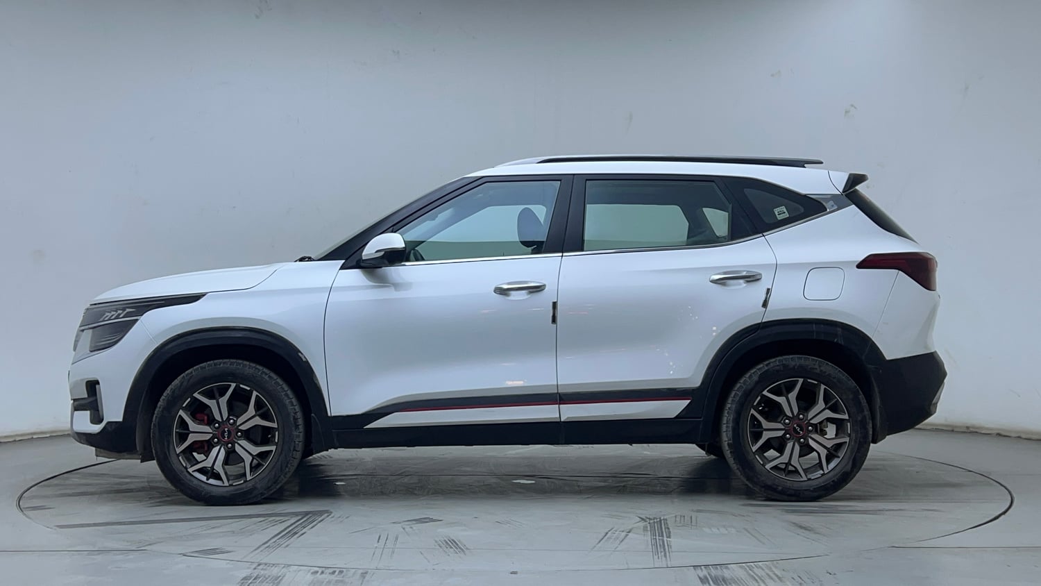 2023 Kia Seltos - 2