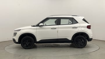 Used 2022 Hyundai Venue S Plus 1.2 Petrol Petrol Manual Image