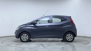 Used 2017 Hyundai Eon Sportz Petrol Manual Image