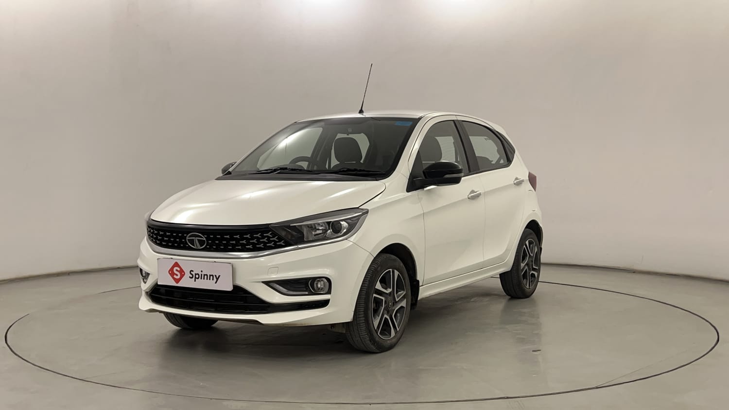 2022 Tata Tiago XZA Plus