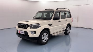 Used 2022 Mahindra Scorpio S5 Diesel Manual Image