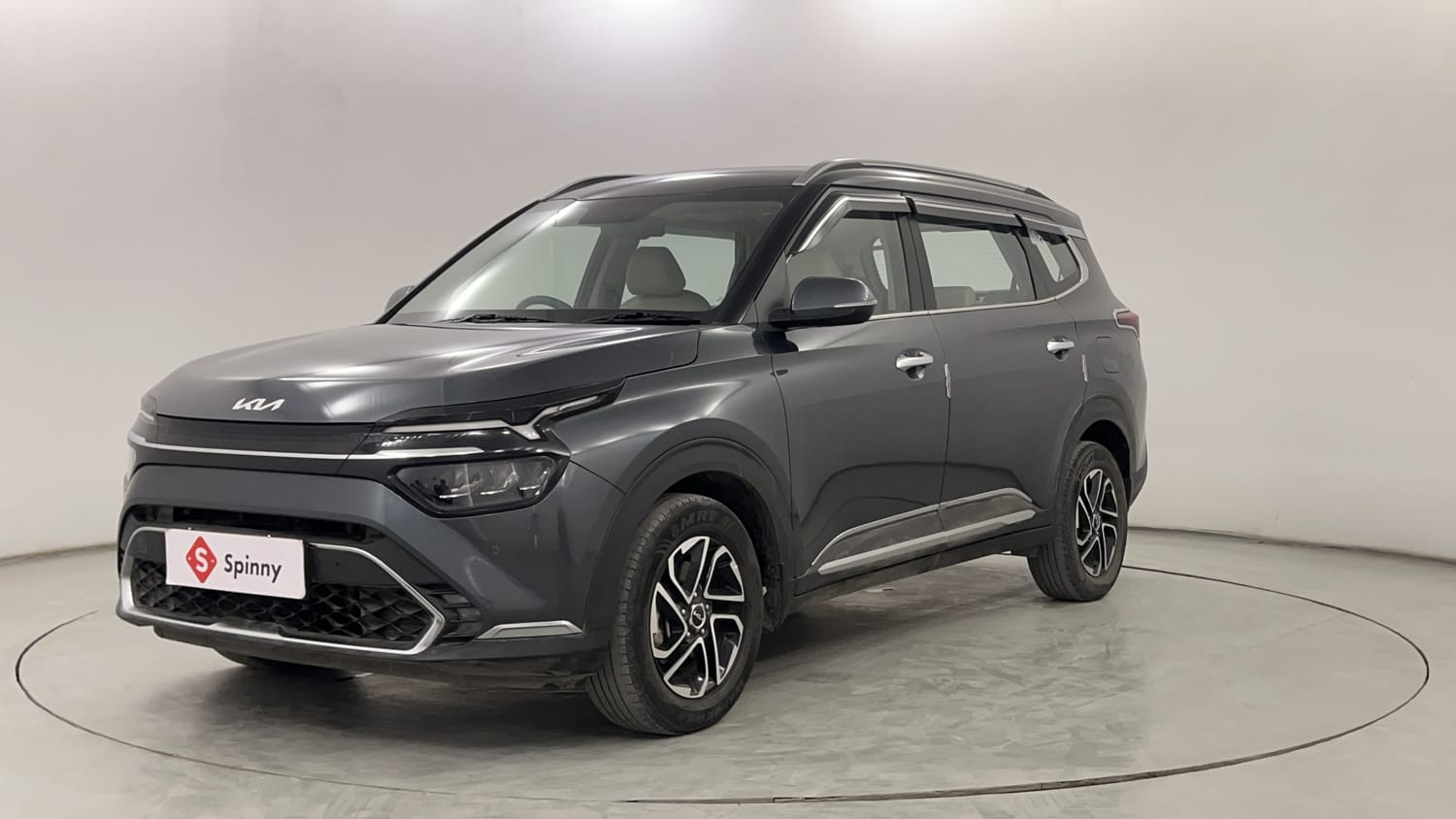 2022 Kia Carens Luxury Plus 1.5 Diesel AT 7 STR