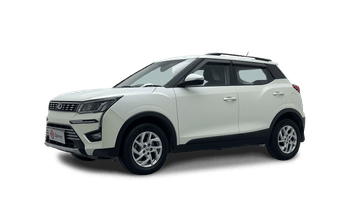 Used 2022 Mahindra XUV 300 W8 1.2 Petrol Petrol Manual Image