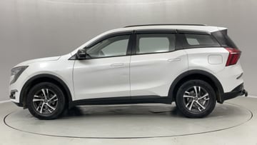 Used 2023 Mahindra XUV700 AX 5 Diesel AT 7 STR Diesel Automatic Image