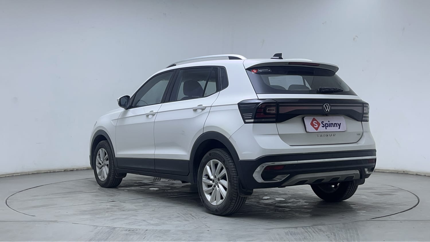 2022 Volkswagen Taigun - 3