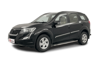 Used 2021 Mahindra XUV500 W7 Diesel Manual Image