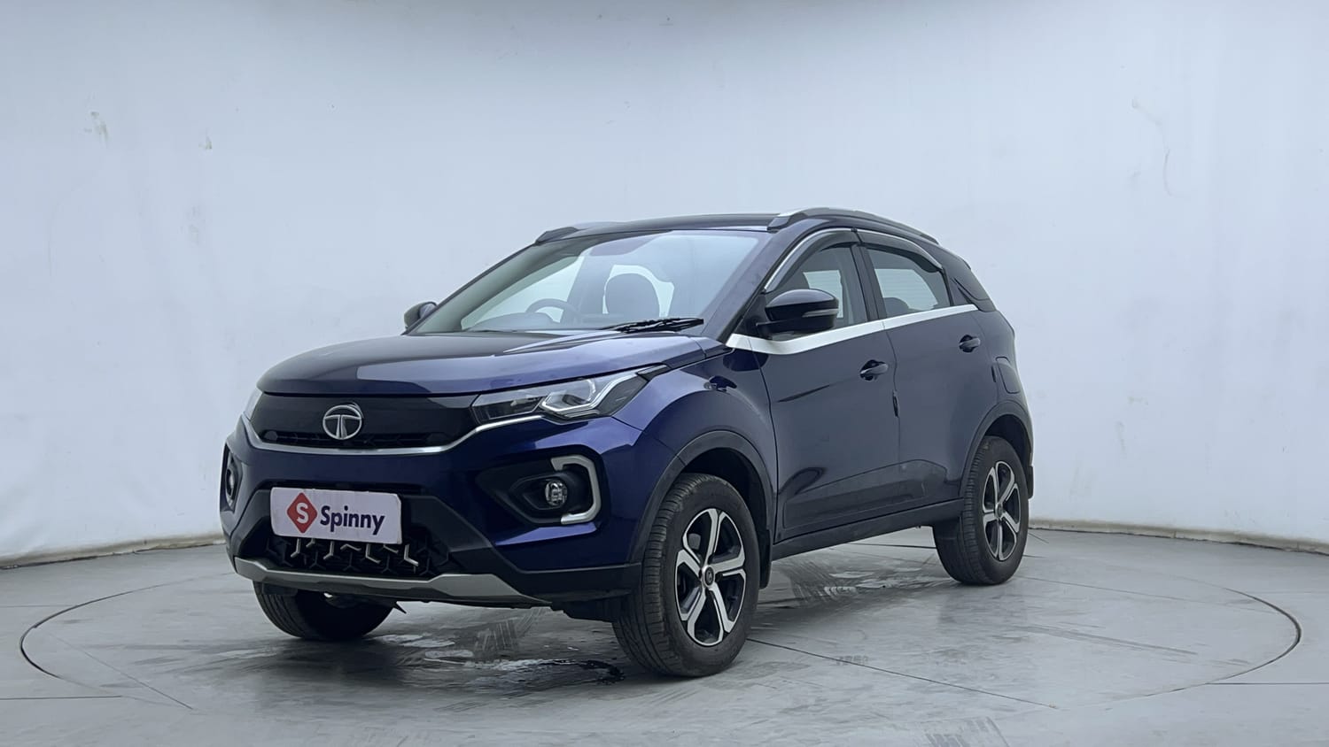 2022 Tata Nexon XZ Plus (HS)
