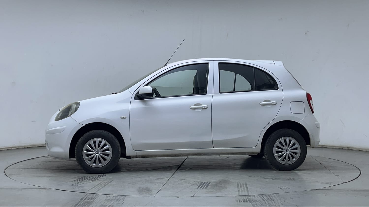 2016 Nissan Micra Active - 2
