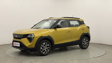 Used 2025 Mahindra XUV 3XO AX5 1.2 Petrol AT Petrol Automatic Image
