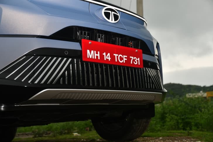 New Tata Curvv EV exterior FRONT WINDSHIELD VIEW