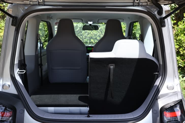 New MG Motors Comet EV interior DICKY INSIDE VIEW