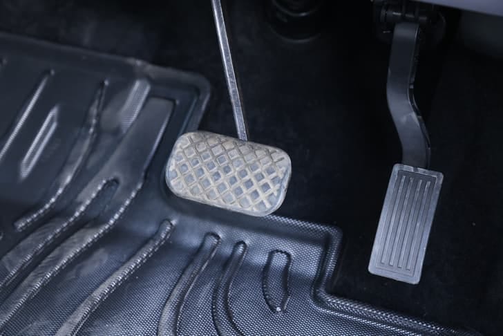 New MG Motors Comet EV interior PEDALS VIEW