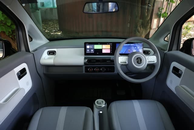 New MG Motors Comet EV interior DASHBOARD VIEW