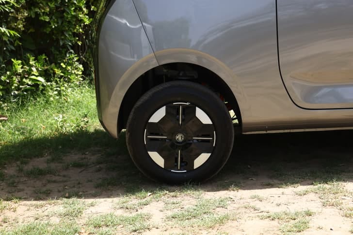 New MG Motors Comet EV engine ENGINE RIGHT SIDE VIEW