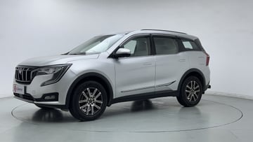Used 2023 Mahindra XUV700 AX 7 Luxury Pack Petrol AT 7 STR Petrol Automatic Image