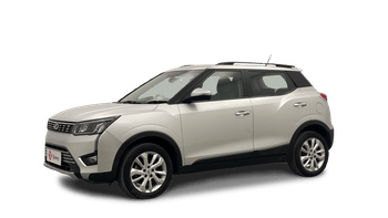Used 2019 Mahindra XUV 300 1.5 W8 Diesel Manual Image