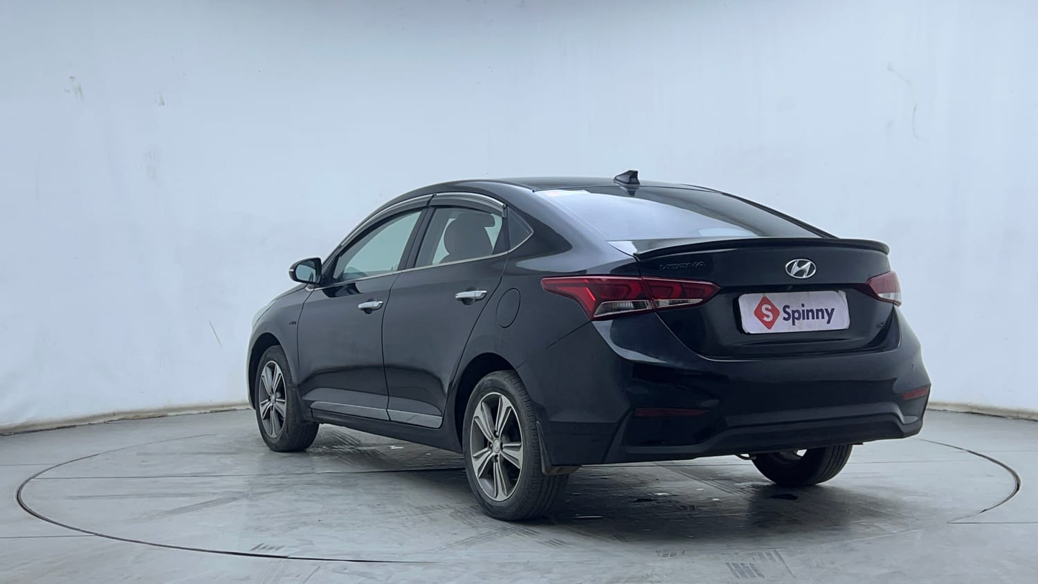 2019 Hyundai Verna - 3
