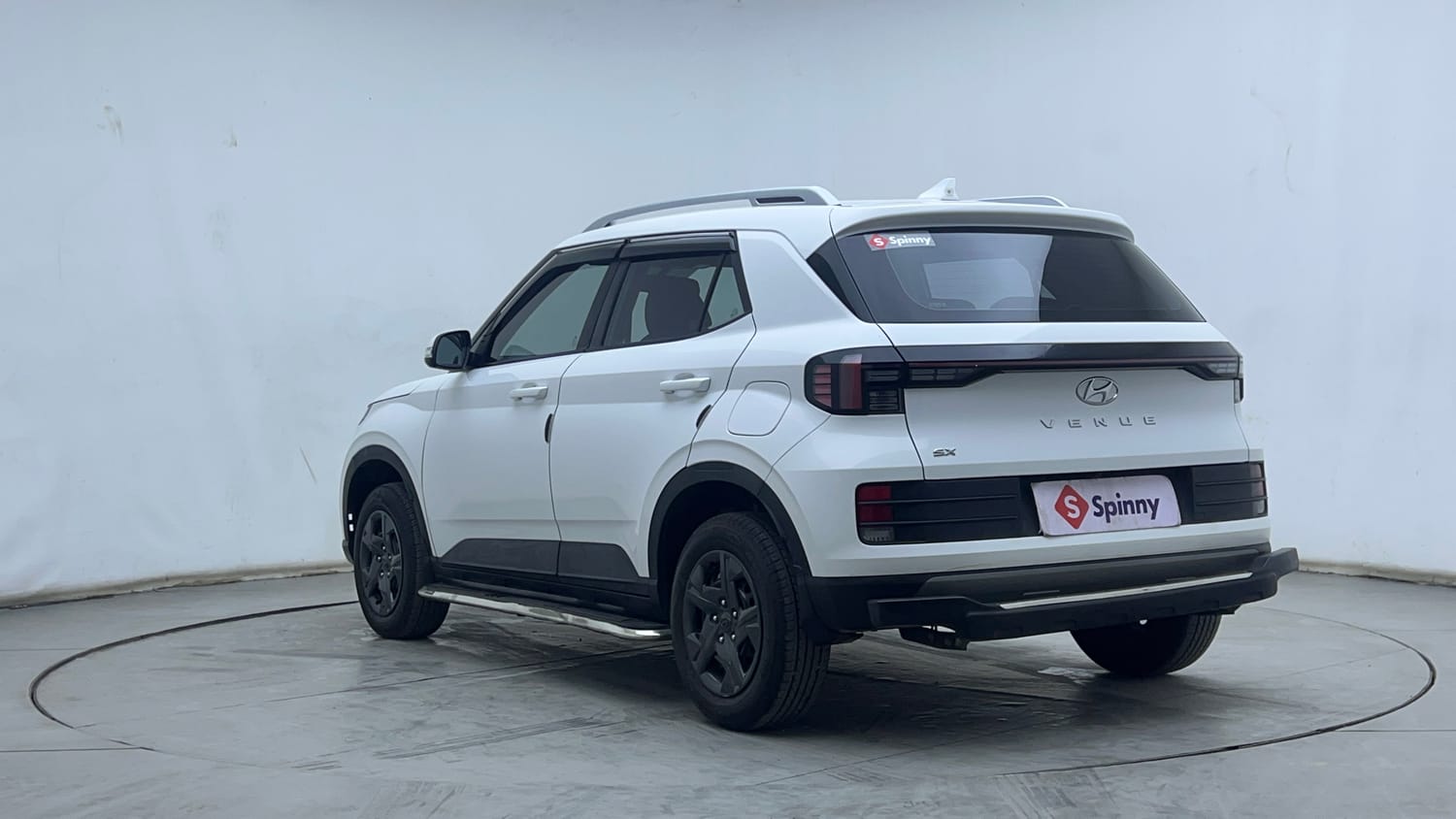 2025 Hyundai Venue - 3
