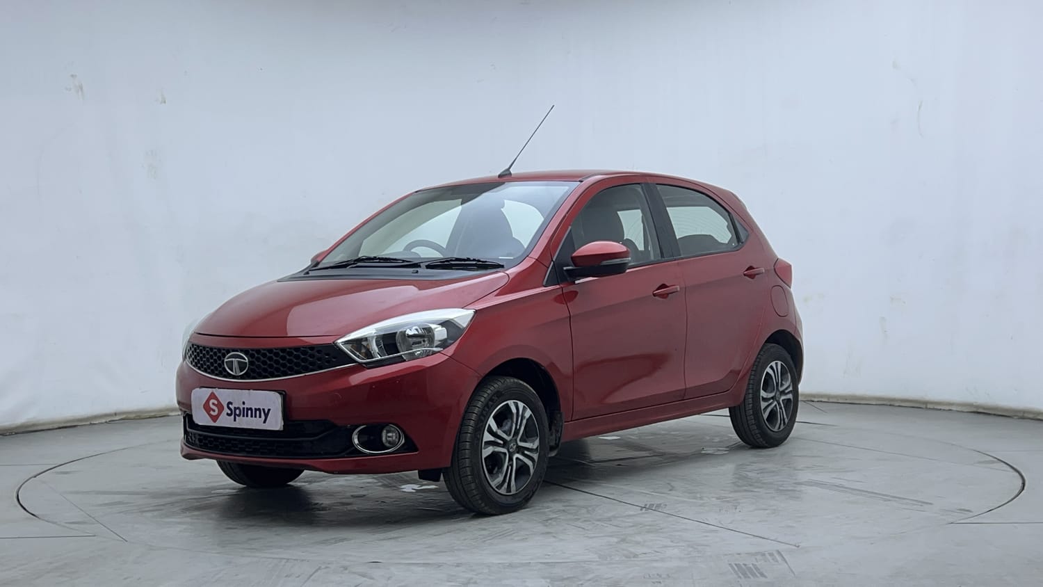2019 Tata Tiago Revotron XZA