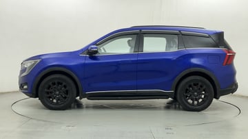 Used 2023 Mahindra XUV700 AX 7 Petrol AT 7 STR Petrol Automatic Image