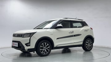 Used 2021 Mahindra XUV 300 W6 1.2 Petrol AMT Petrol Automatic Image