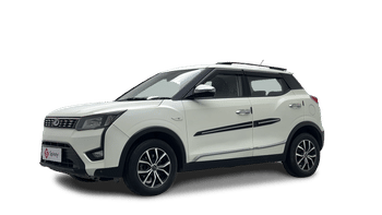 Used 2021 Mahindra XUV 300 W6 1.2 Petrol AMT Petrol Automatic Image