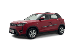 Used 2021 Mahindra XUV 300 W6 1.2 Petrol AMT Petrol Automatic Image