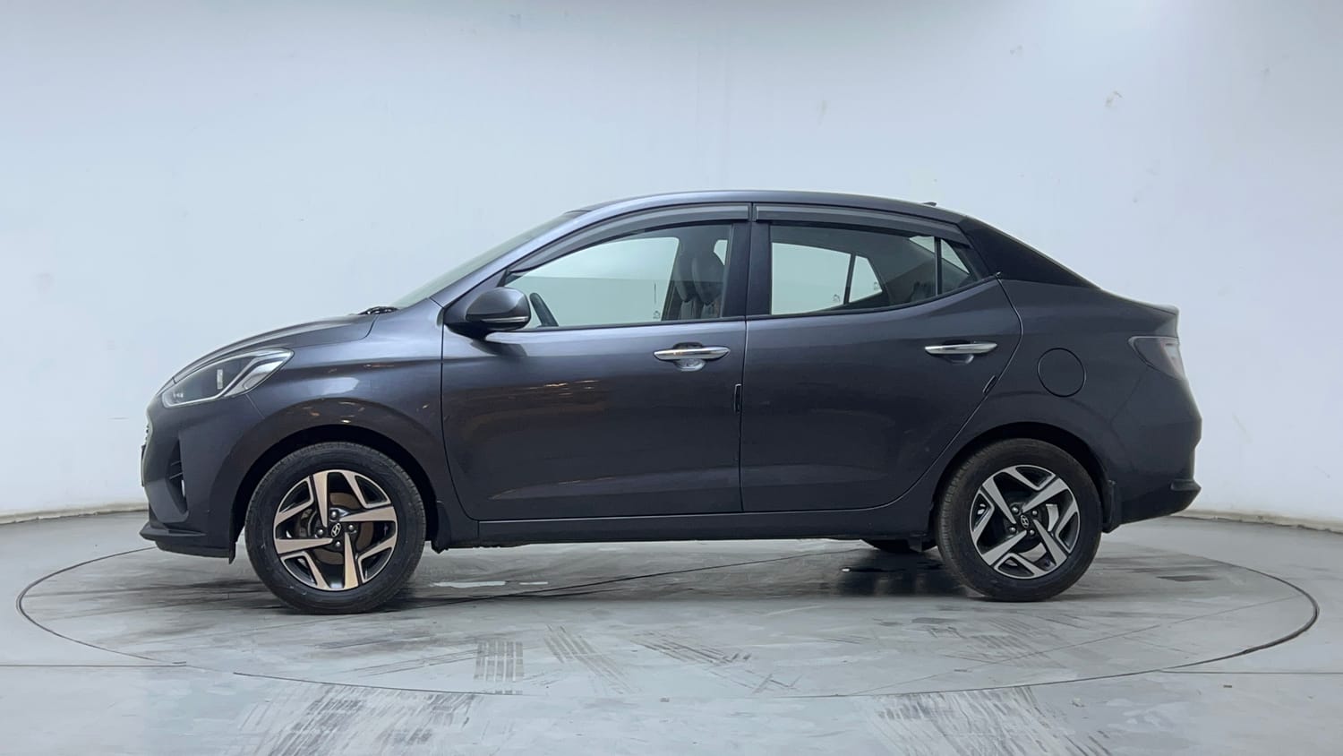 2021 Hyundai Aura - 2