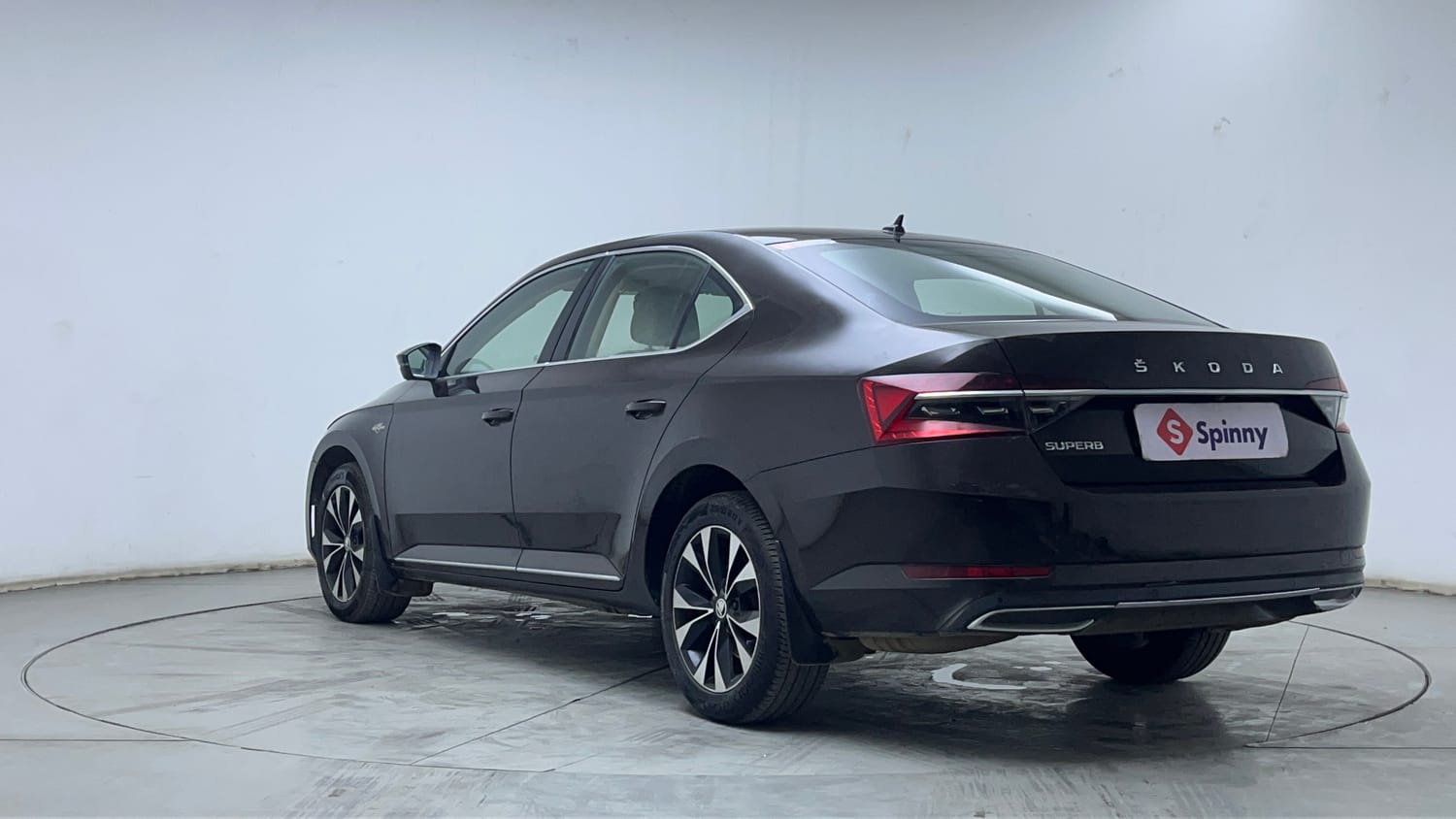 2021 Skoda Superb - 3