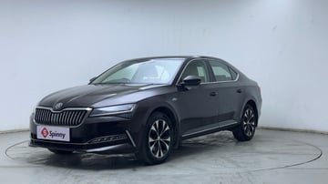 Used 2021 Skoda Superb L&K AT Petrol Automatic Image