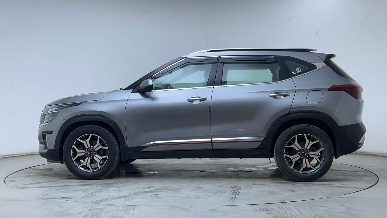 2020 Kia Seltos - 2