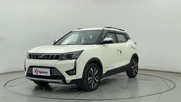 Used 2020 Mahindra XUV 300 W8 (O) 1.5 Diesel AMT Diesel Automatic Image