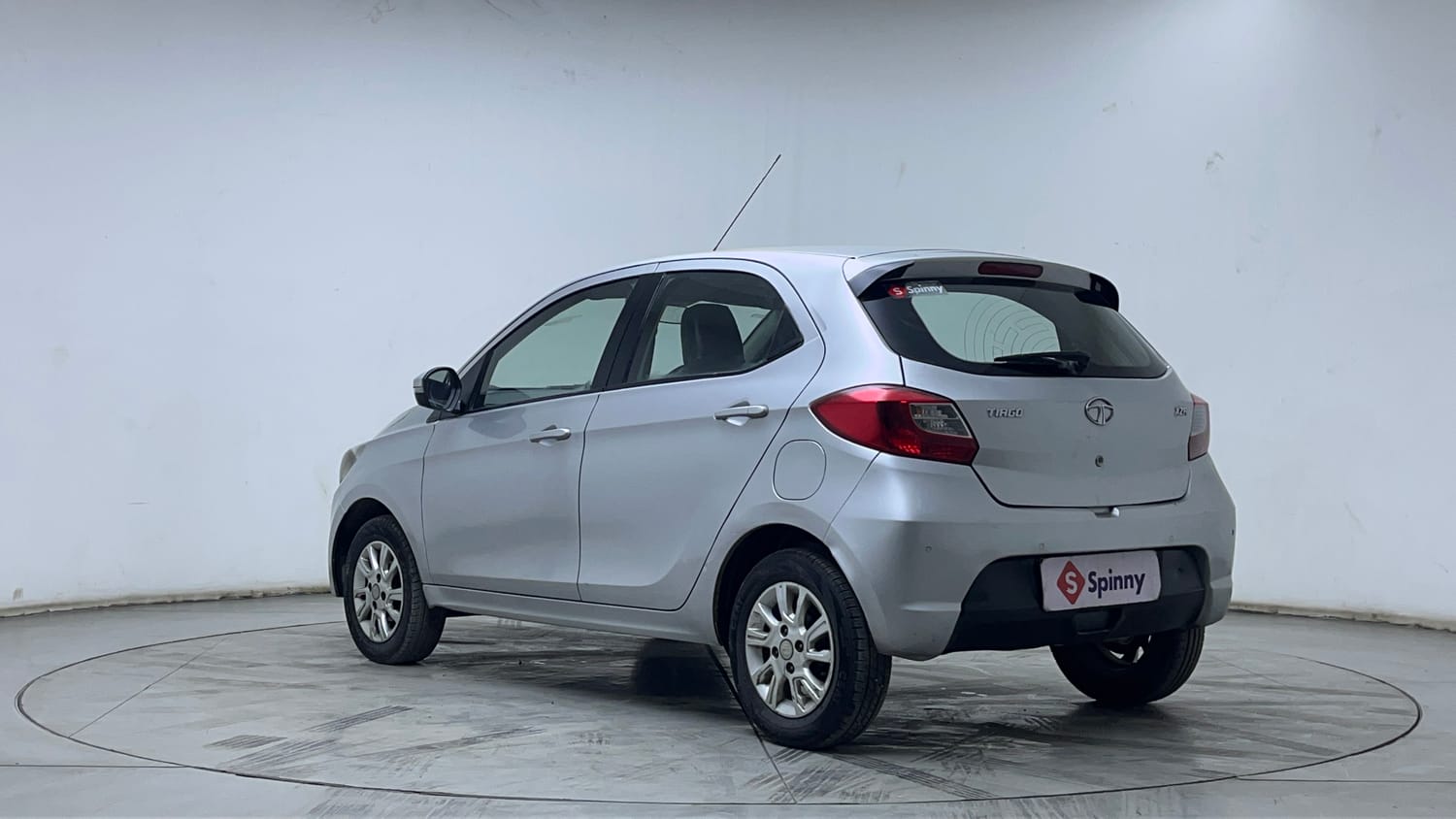 2017 Tata Tiago - 3