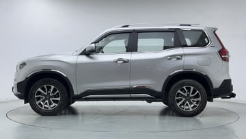Used 2023 Mahindra Scorpio N Z8 Petrol AT 7 STR Petrol Automatic Image