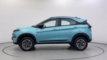Used 2024 Tata Nexon Creative Plus 1.2 Revotron Petrol 7DCA Petrol Automatic Image