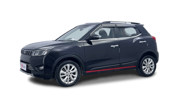 Used 2022 Mahindra XUV 300 W8 1.2 Petrol Petrol Manual Image