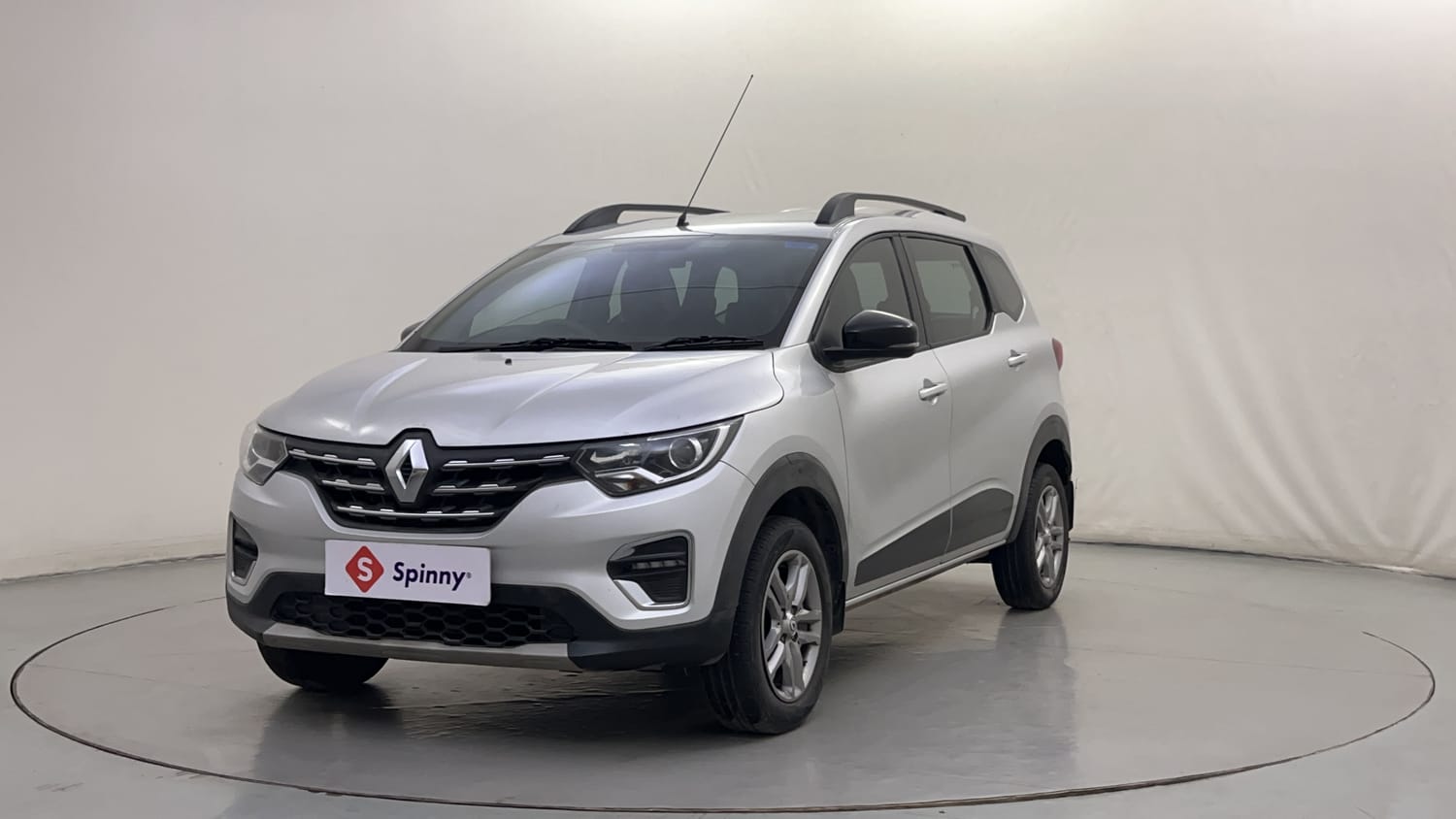 2022 Renault Triber RXZ