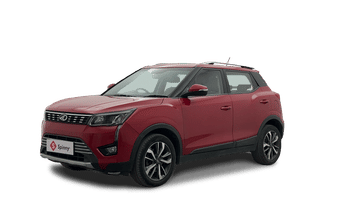 Used 2019 Mahindra XUV 300 1.2 W8 (O) Petrol Manual Image