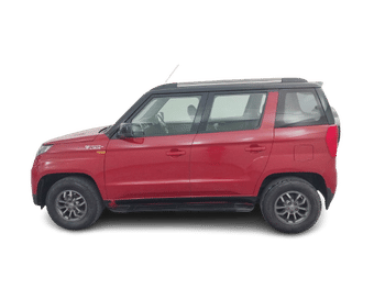 Used 2017 Mahindra TUV300 T10 Dual Tone Diesel Manual Image