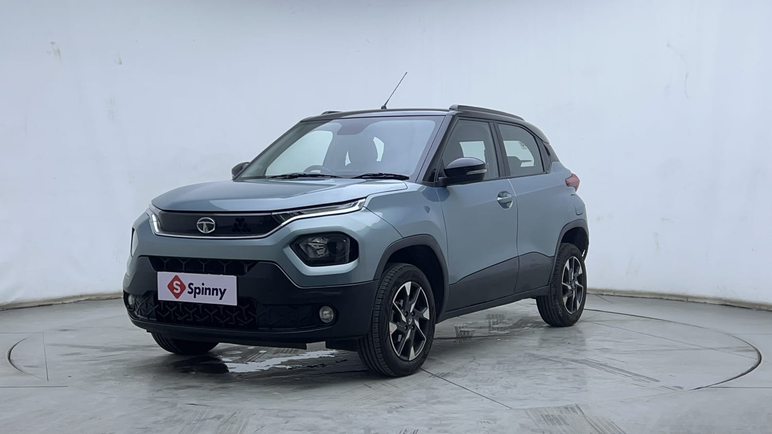 2023 Tata Punch Creative Dual Tone AMT