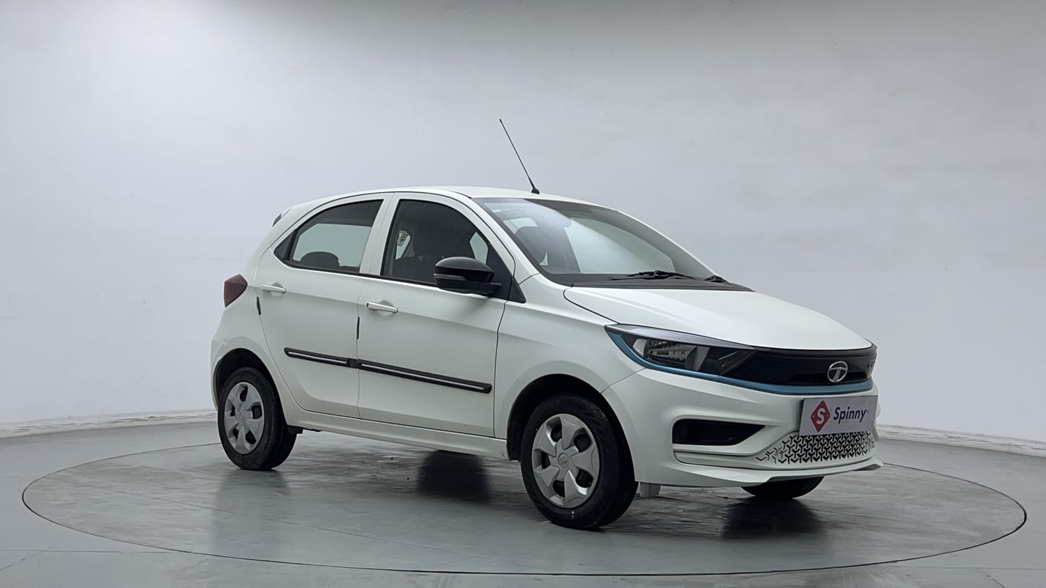 2023 Tata Tiago EV XT Long Range - Photo 7