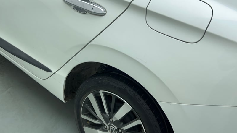 Used 2022 Honda City ZX CVT Petrol Petrol Automatic dents MINOR SCRATCH