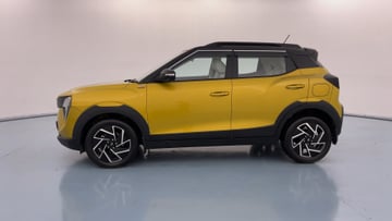 Used 2024 Mahindra XUV 3XO AX7L 1.2 Petrol AT Petrol Automatic Image