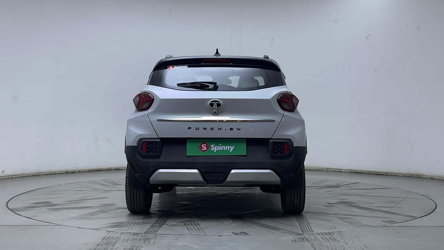 2024 Tata Punch EV Empowered Plus S long Range - Photo 4