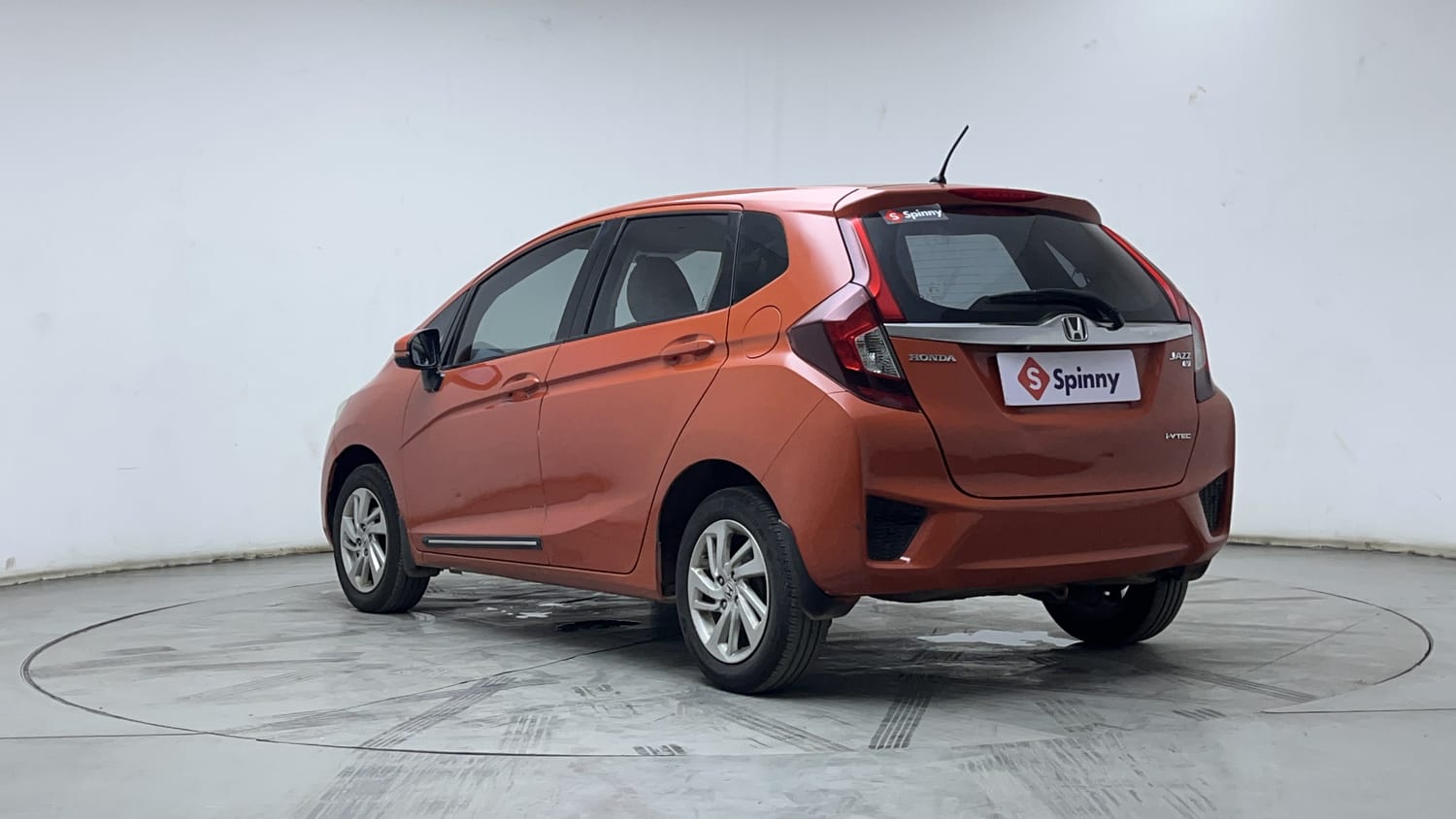 2015 Honda Jazz - 3