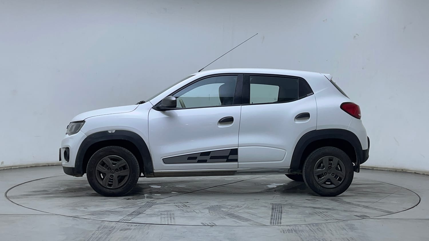 2016 Renault Kwid - 2
